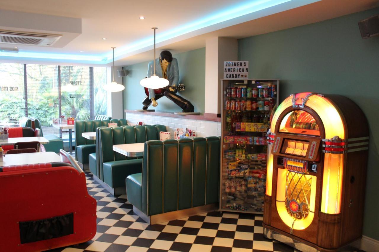 7Hotel Diner Halstead (Kent) Exterior foto